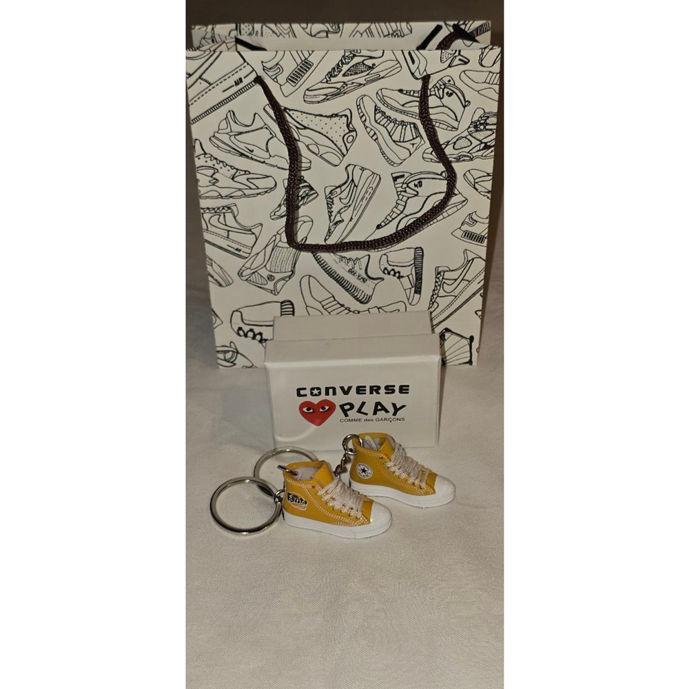 Unisex Yellow & White Sneaker Keychain Set with Box and Bag One Size - Picture 4 of 5